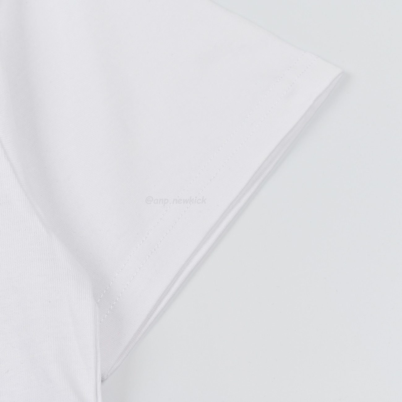 Fendi Pentagonal F Embroidered Flocked Round Neck Short Sleeved T Shirt (10) - newkick.org